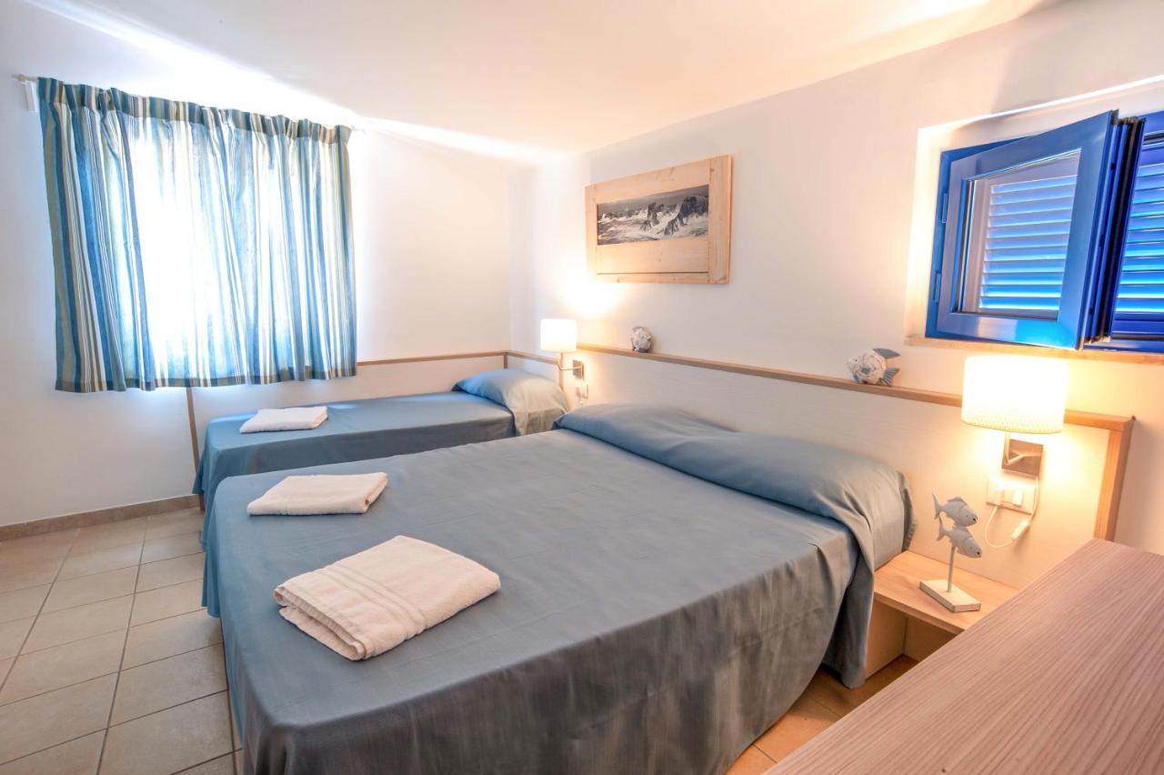 Hotel Villa Giulia Porto Azzurro Kültér fotó