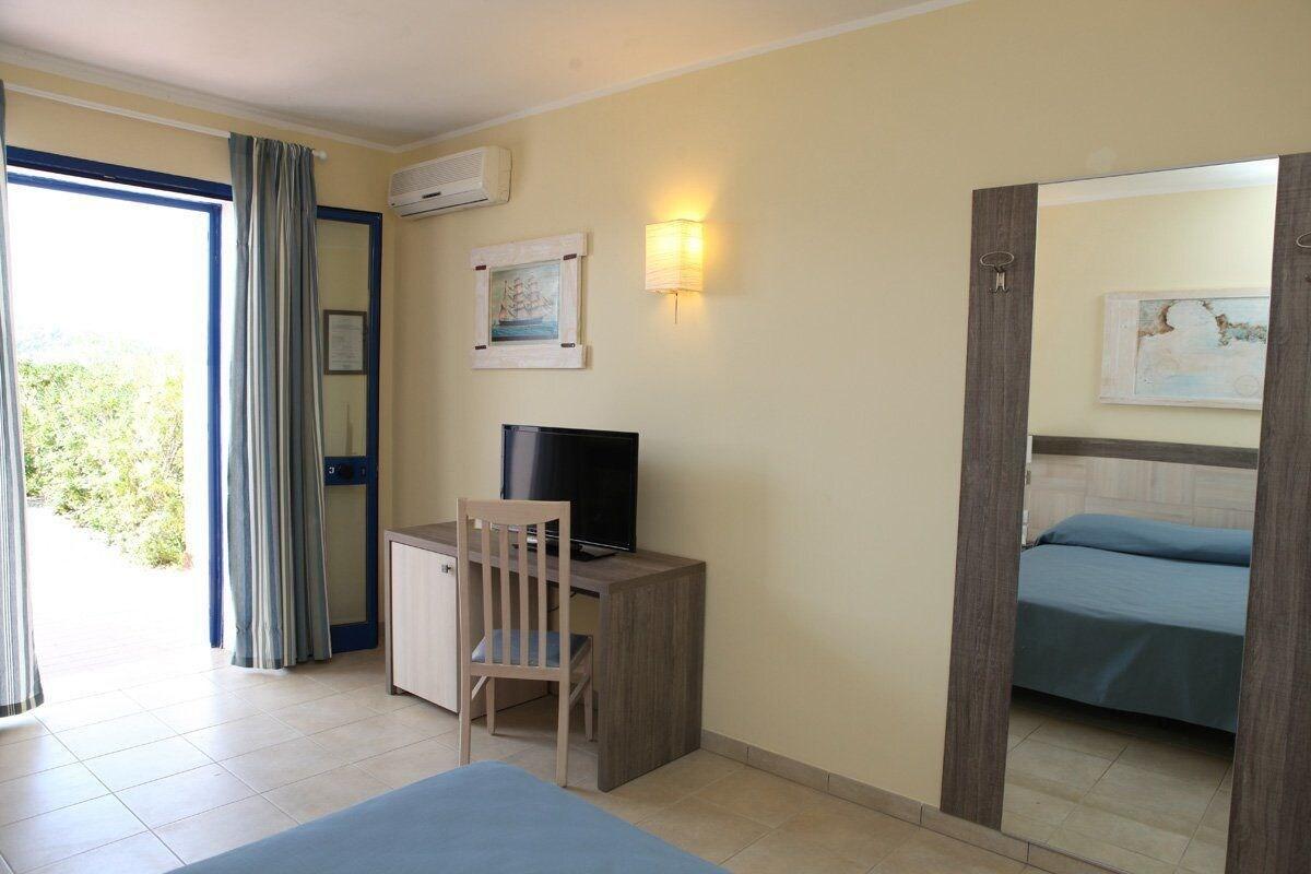 Hotel Villa Giulia Porto Azzurro Kültér fotó