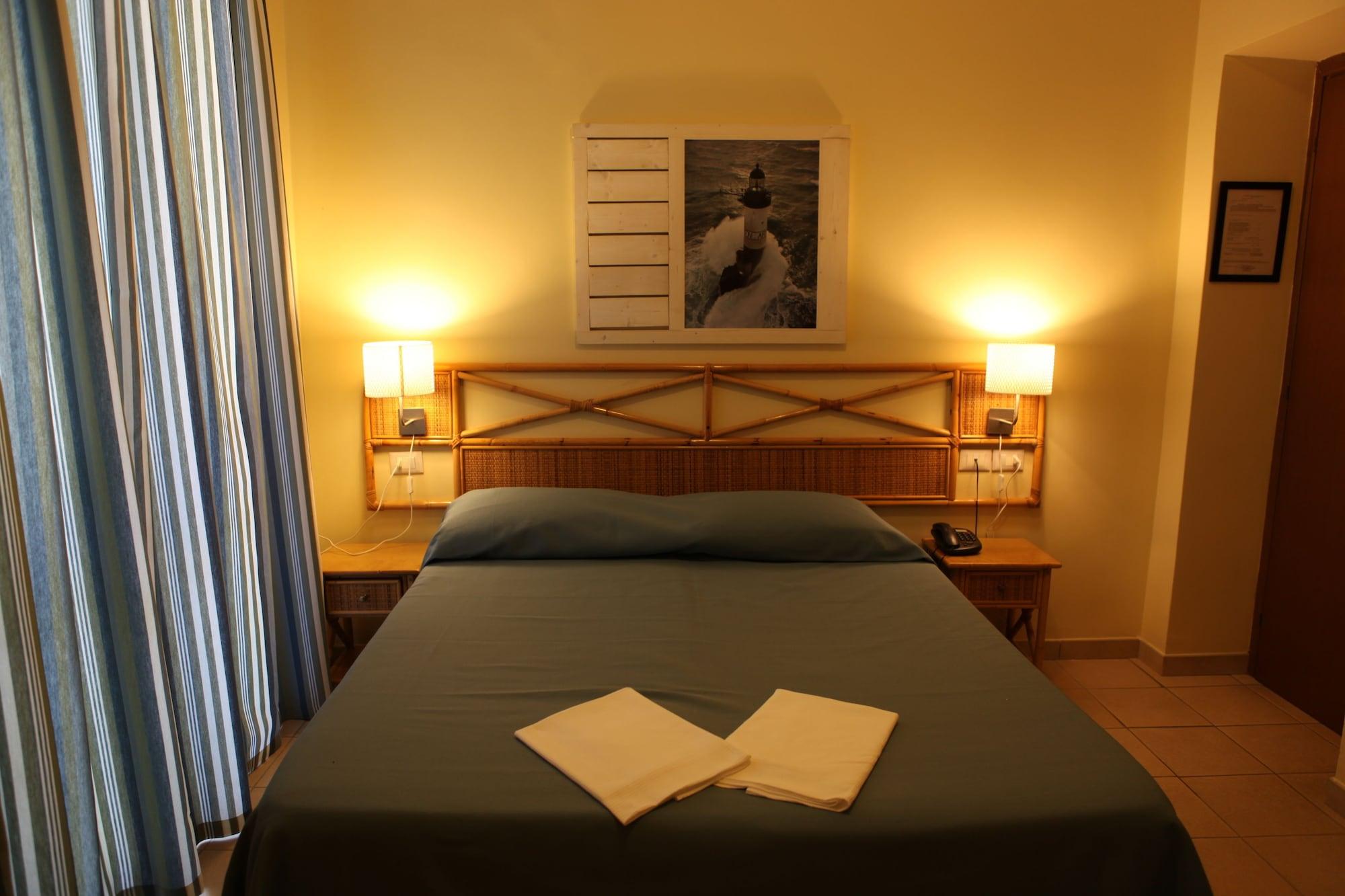 Hotel Villa Giulia Porto Azzurro Kültér fotó