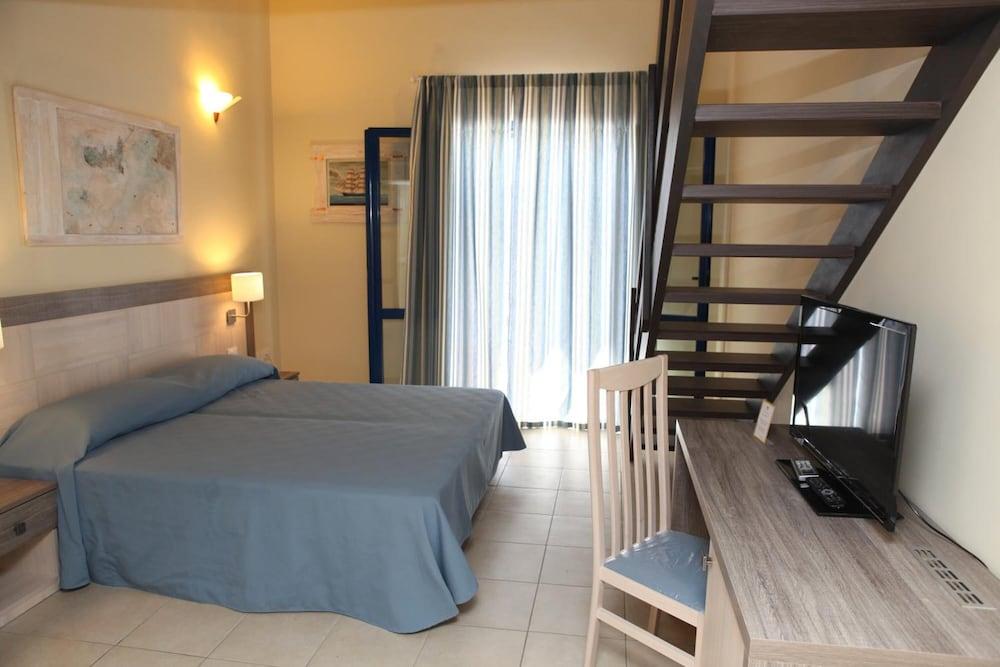 Hotel Villa Giulia Porto Azzurro Kültér fotó