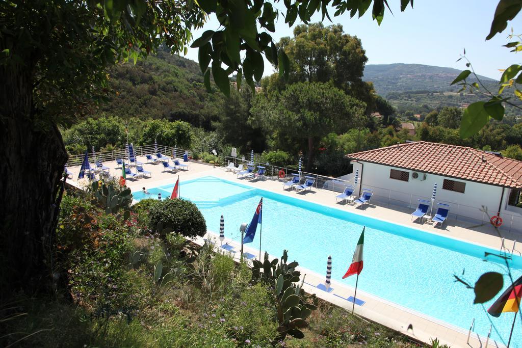 Hotel Villa Giulia Porto Azzurro Kültér fotó