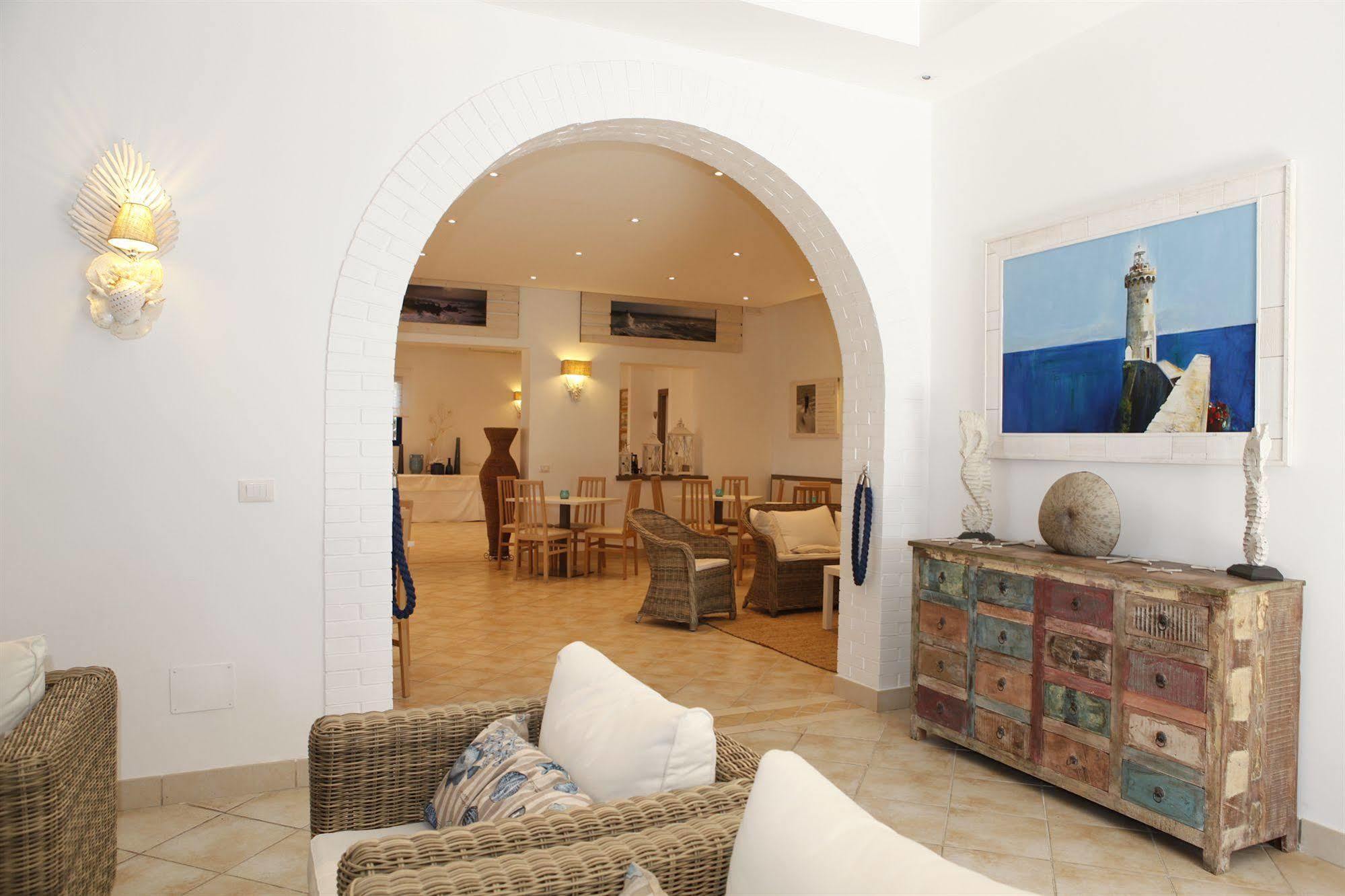 Hotel Villa Giulia Porto Azzurro Kültér fotó