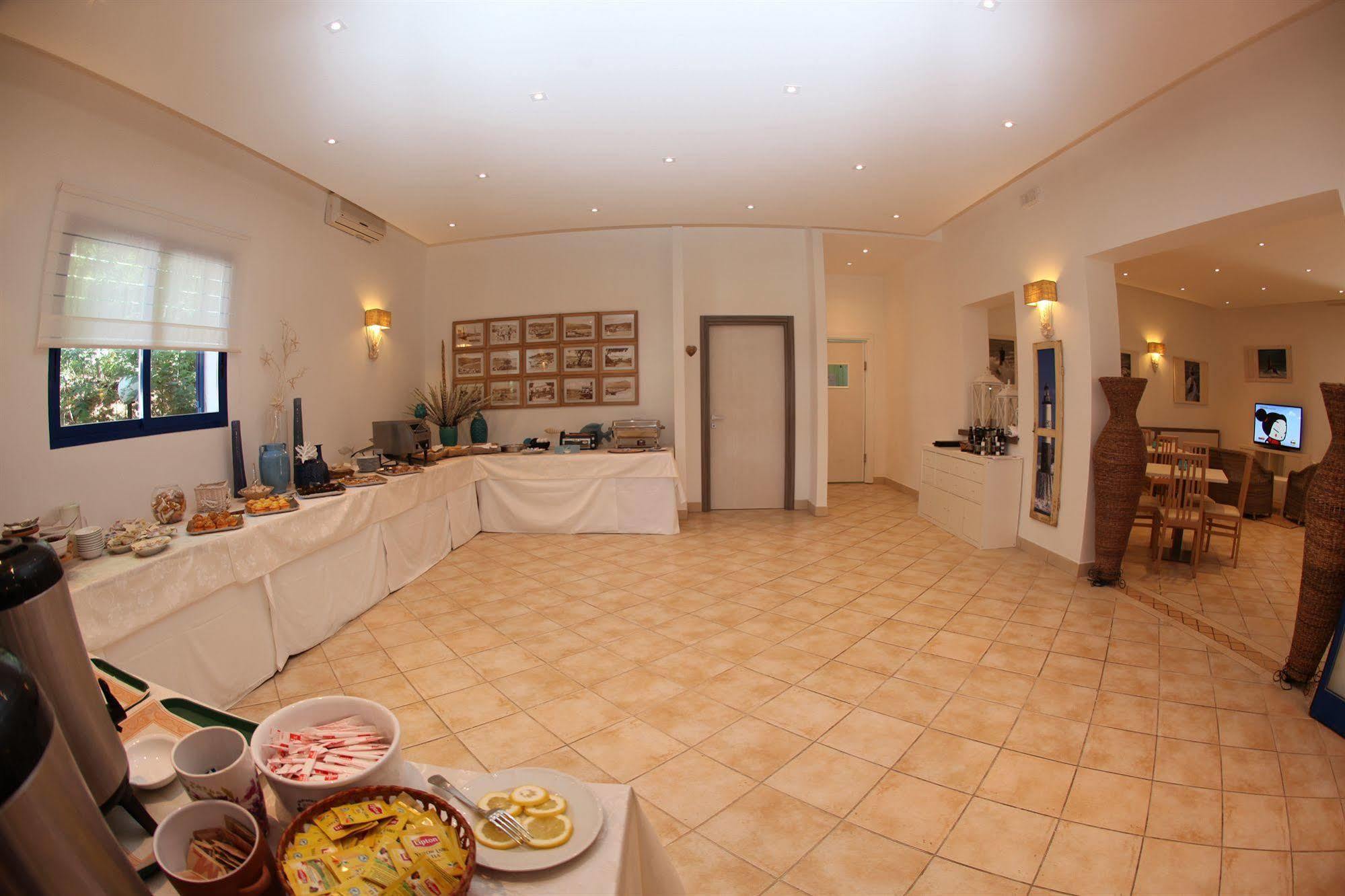 Hotel Villa Giulia Porto Azzurro Kültér fotó