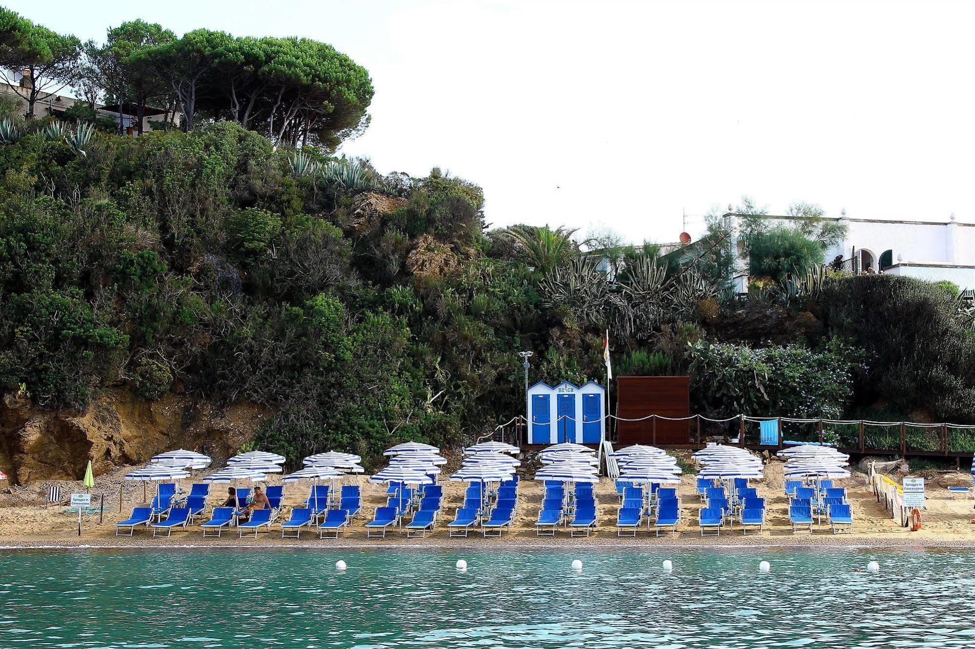 Hotel Villa Giulia Porto Azzurro Kültér fotó