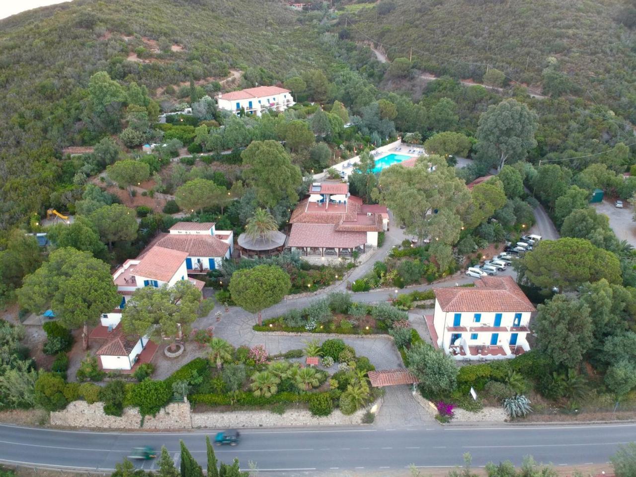 Hotel Villa Giulia Porto Azzurro Kültér fotó